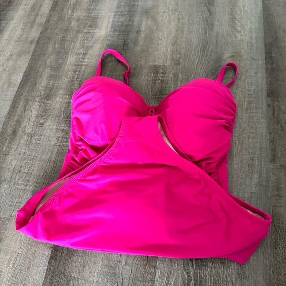 Profile By Gottex Waterfall Rose One Piece Swim Suit With Removable Straps 12 - Picture 8 of 12